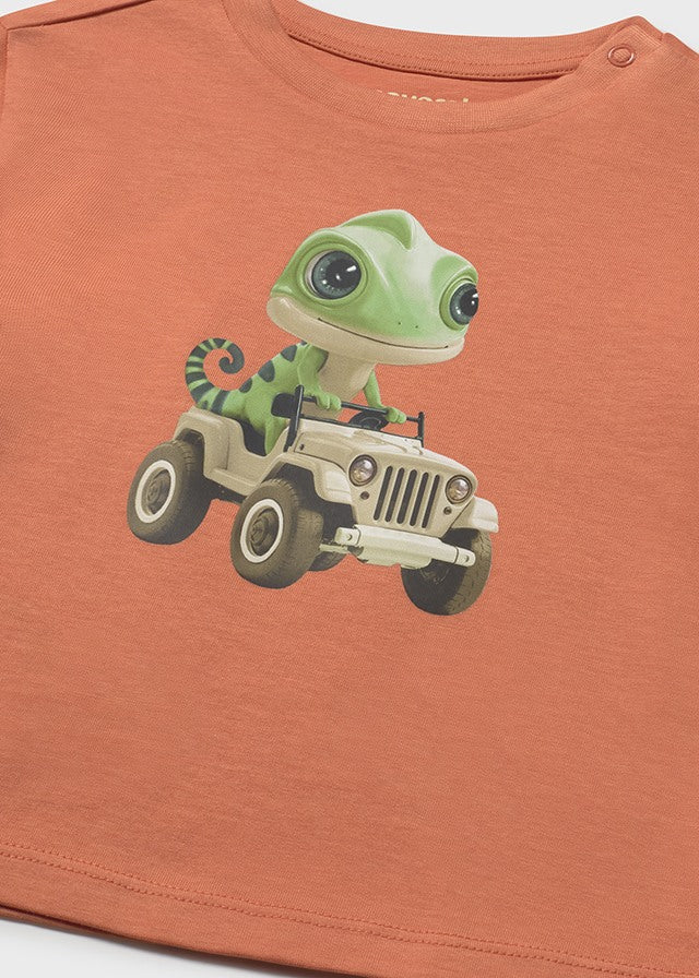 Camiseta camaleón coche