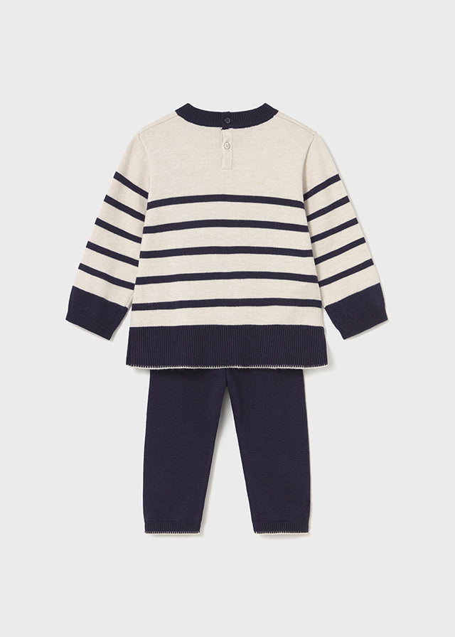 Conjunto rayas pantalón y jersey