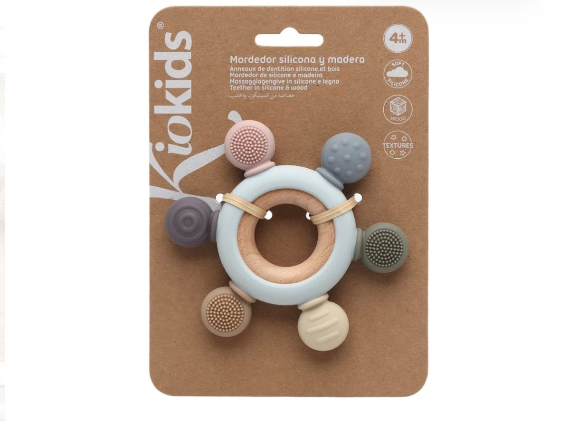 Mordedor madera y silicona estrella +3 meses